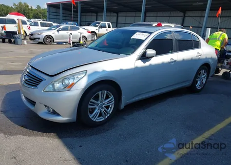 2013 Infiniti G37X z USA, uszkodzony, nr VIN JN1CV6AR1DM753505